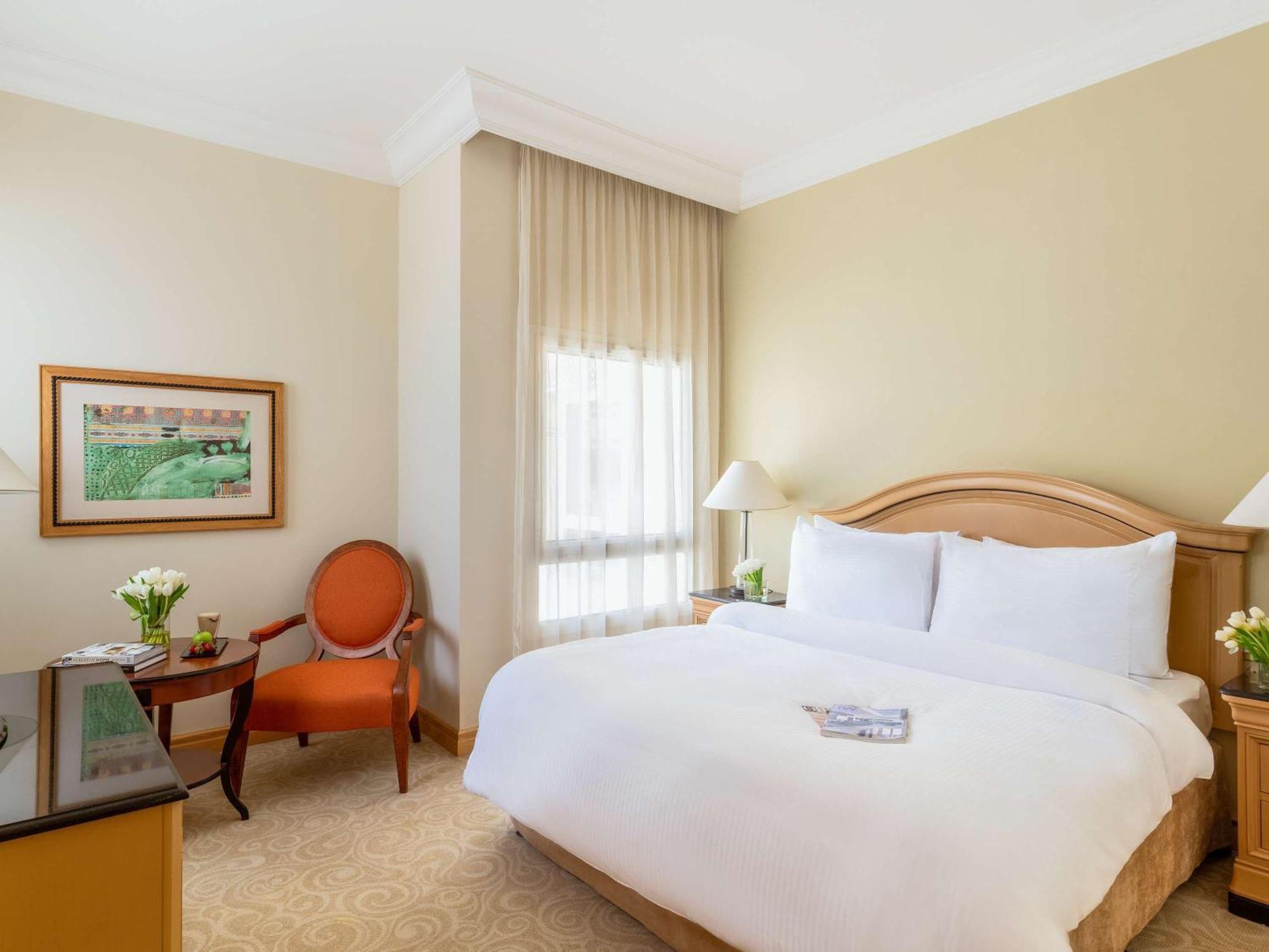 Moevenpick Hotel Doha Exterior photo